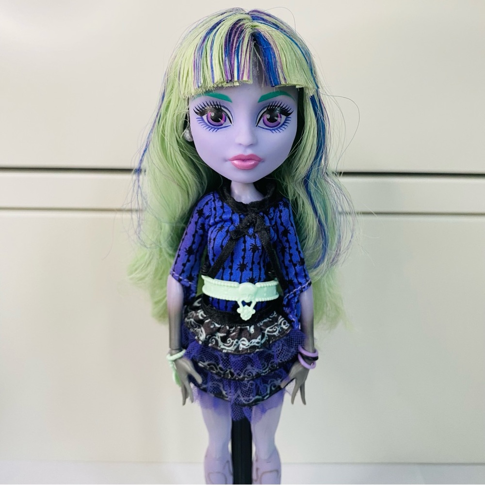Monster High 13 Wishes Twyla Mattel Doll